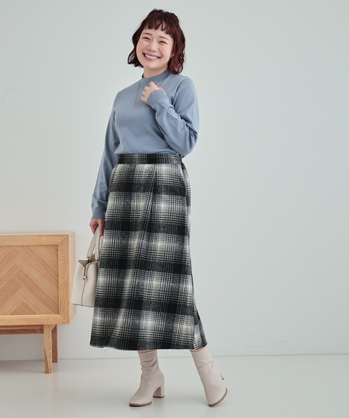 専用アースマジック 新品 チェックスカート・長袖Tシャツ・シャギー