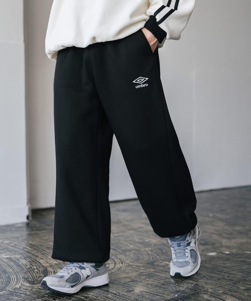 セール】UMBRO 別注コラボ裏起毛ワンポイントロゴ刺繍イージーワイド