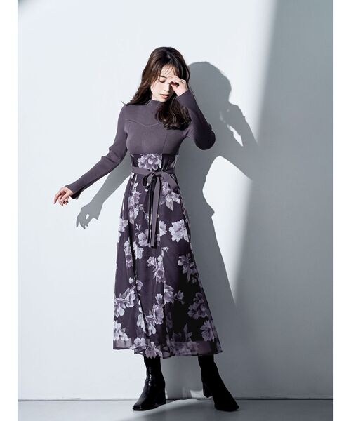 MERCURYDUO（マーキュリーデュオ）の「フラワードッキングロング