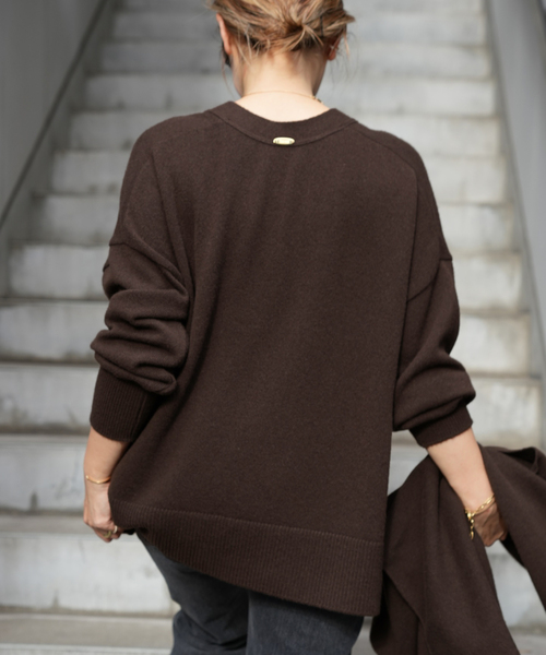 Deuxieme Classe（ドゥーズィエムクラス）の「*OLBIA Vネック プル