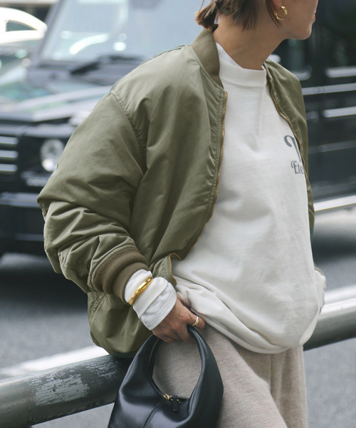 Deuxieme Classe（ドゥーズィエムクラス）の「中綿military ブルゾン