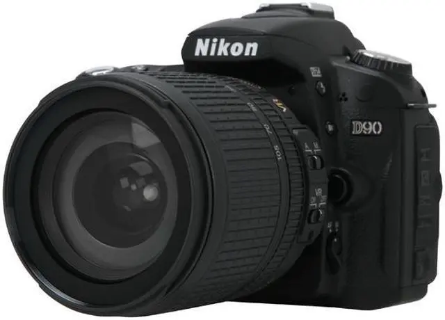 Nikon D90 Black Digital SLR Camera w/ AF-S DX NIKKOR 18-105mm f