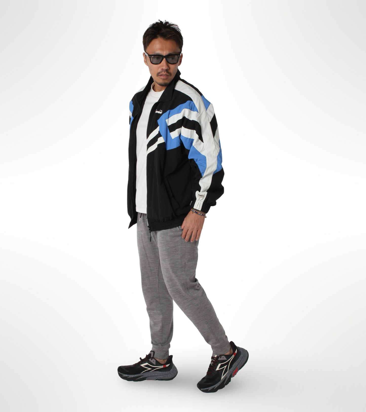 SESTRIERE-XT 2 - UNISEX - ブラック – Diadora 公式通販 チンクエ