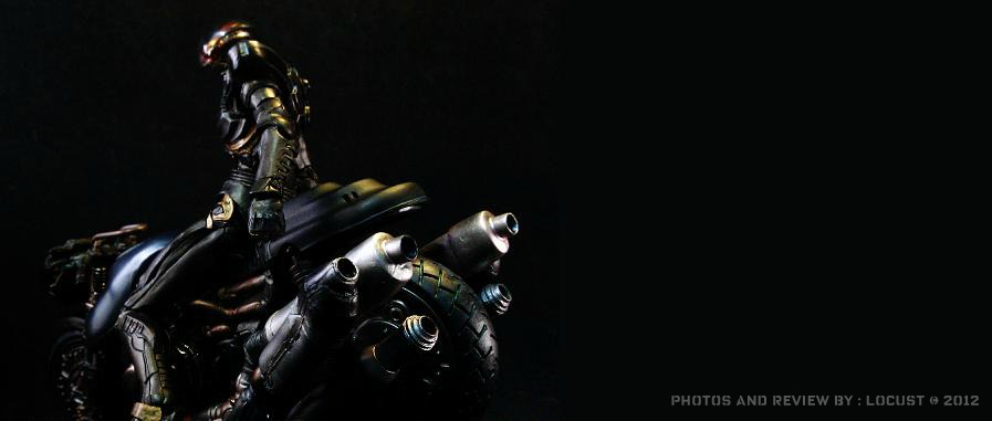 Toy Review ] S.I.C. 2007 Classic volume 12 – Hakaider & Bike | Locust