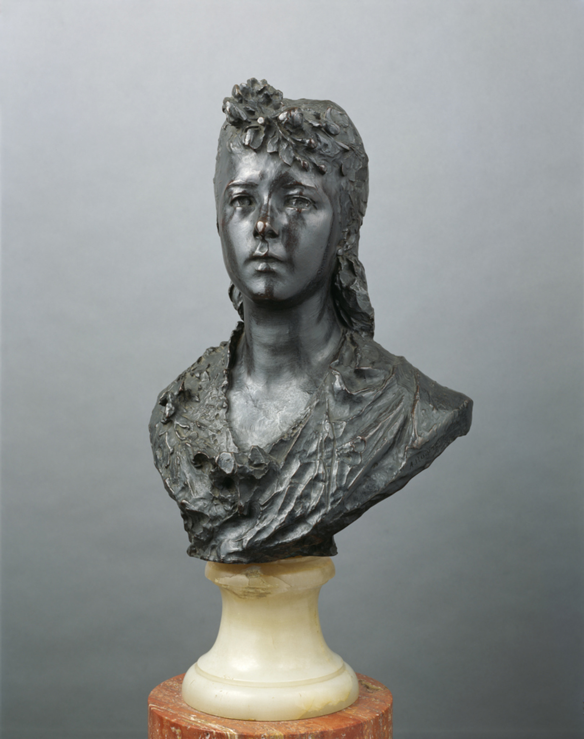 髪に花を飾る少女|オーギュスト・ロダン |所蔵作品検索｜国立西洋美術館