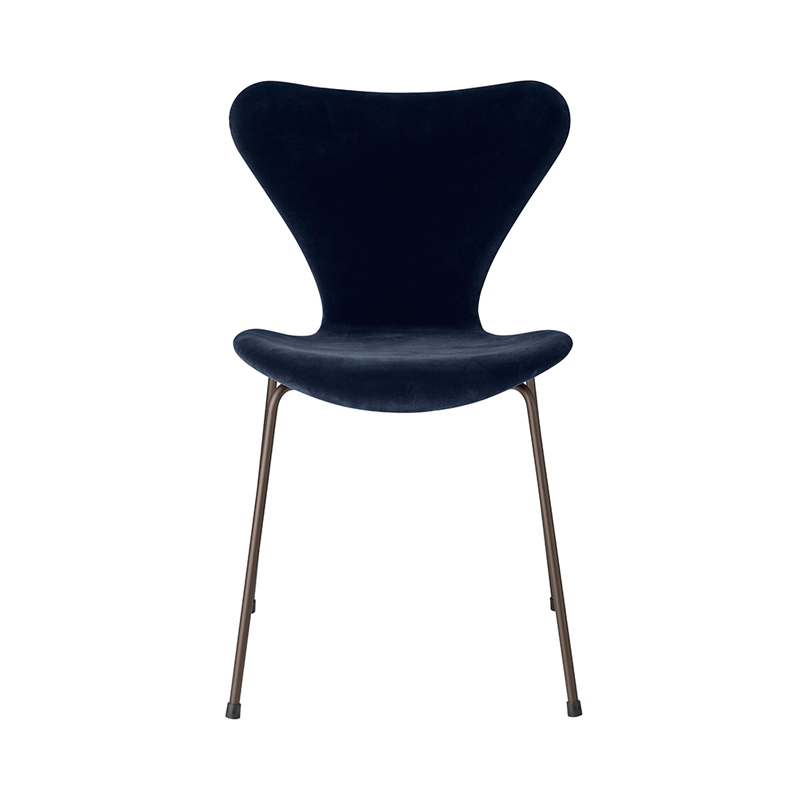 FRITZ HANSEN（フリッツ・ハンセン）SERIES 7（セブンチェア