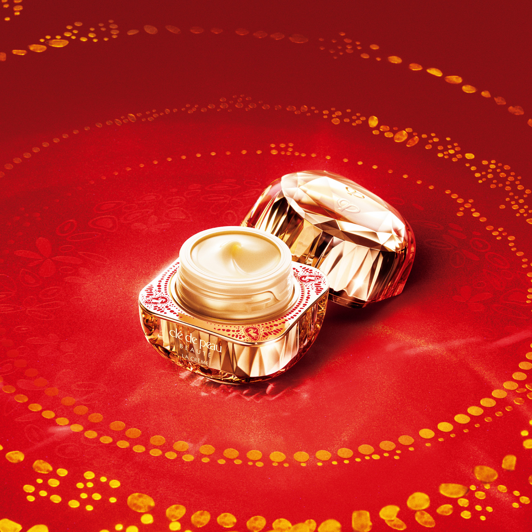 クレ・ド・ポー ボーテ 唯一無二の輝きで満たすクリーム「ラ・クレーム