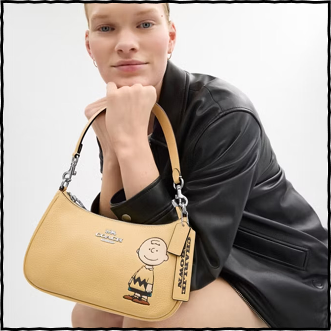 公式】COACH OUTLET – コーチアウトレット × PEANUTS(スヌーピー