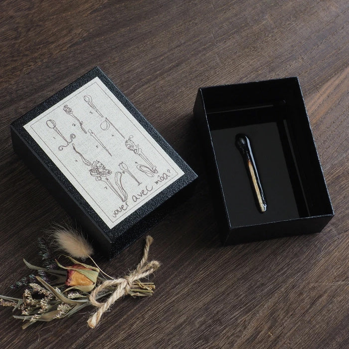 jouer avec moa?（ジュエ・アヴェック・ モア？）ハンドメイド樹脂