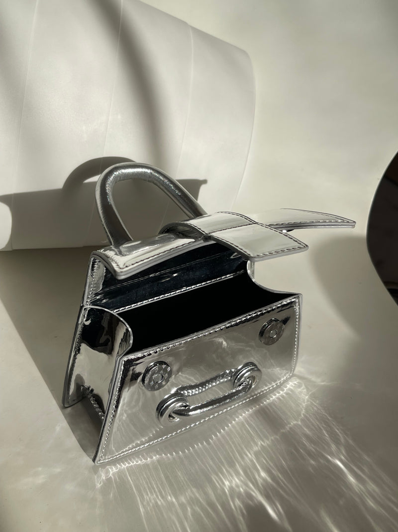 シルバーバッグ DPB73019 – CRAMMY