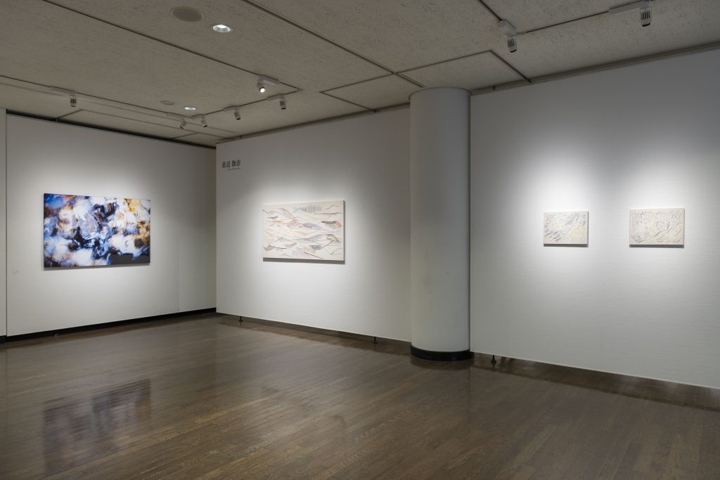 オリジナルと複製、公と私が無限に反転する世界に、新たな可能性を拓く