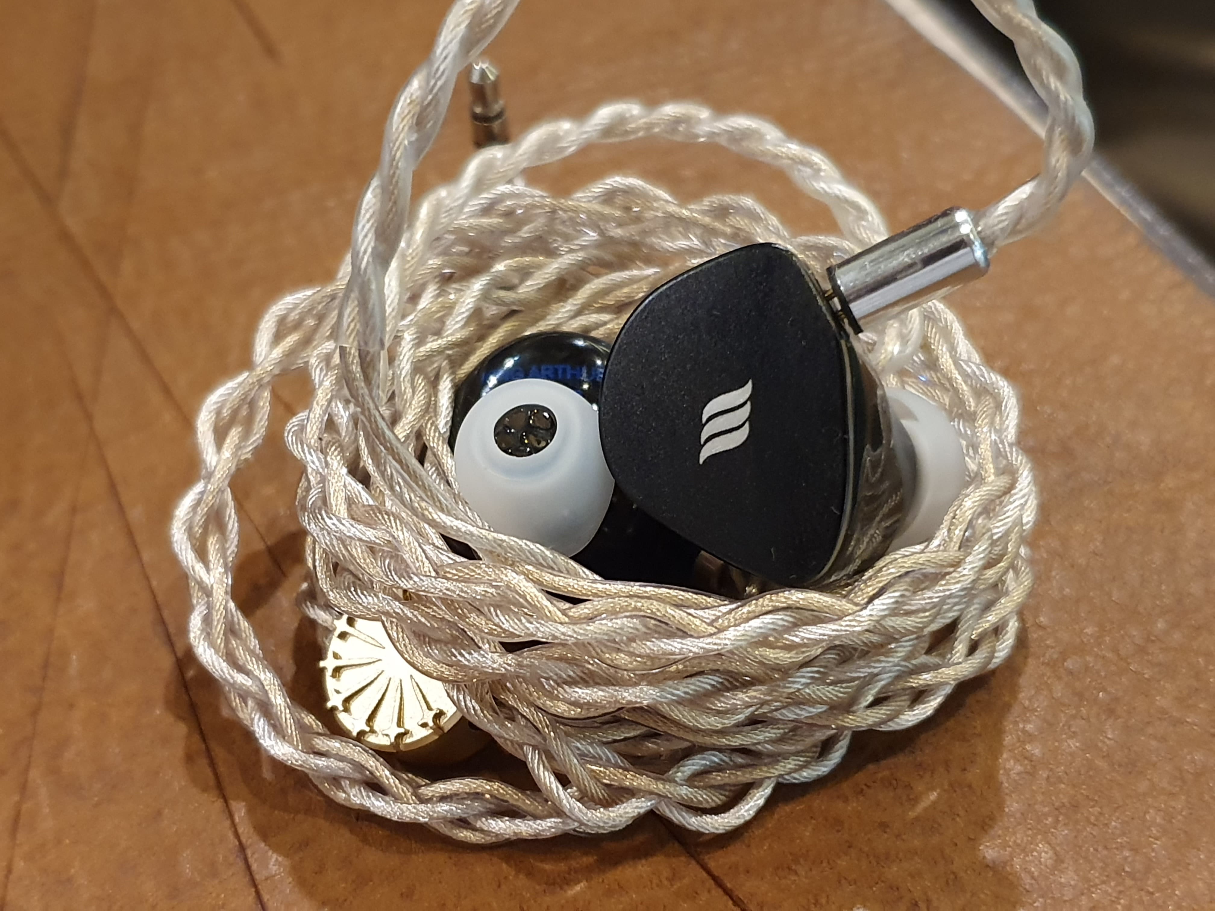 effect audio arthur ユニバーサル Effect Audio X Empire Ears :