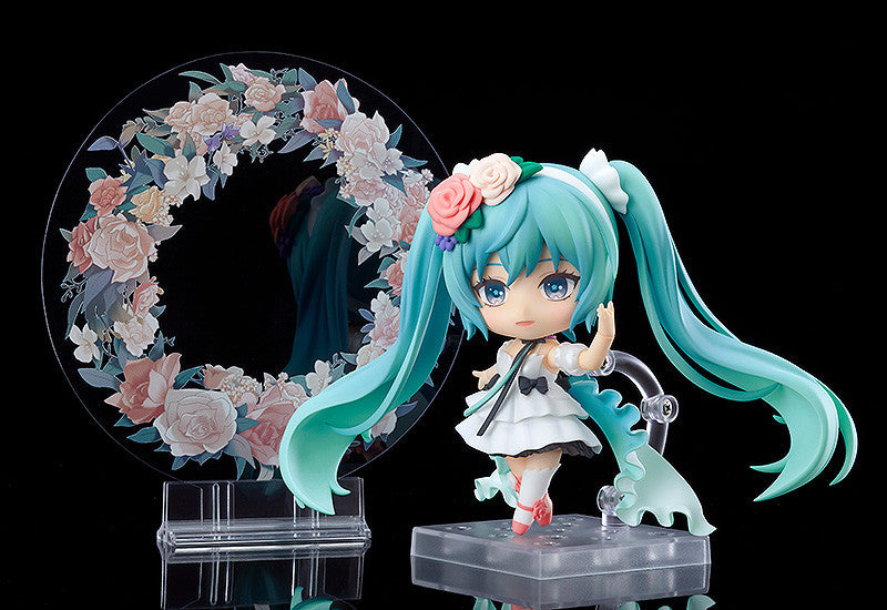 Nendoroid Hatsune Miku 2019 Ver. (1465) | Miku With You – Dark Elf