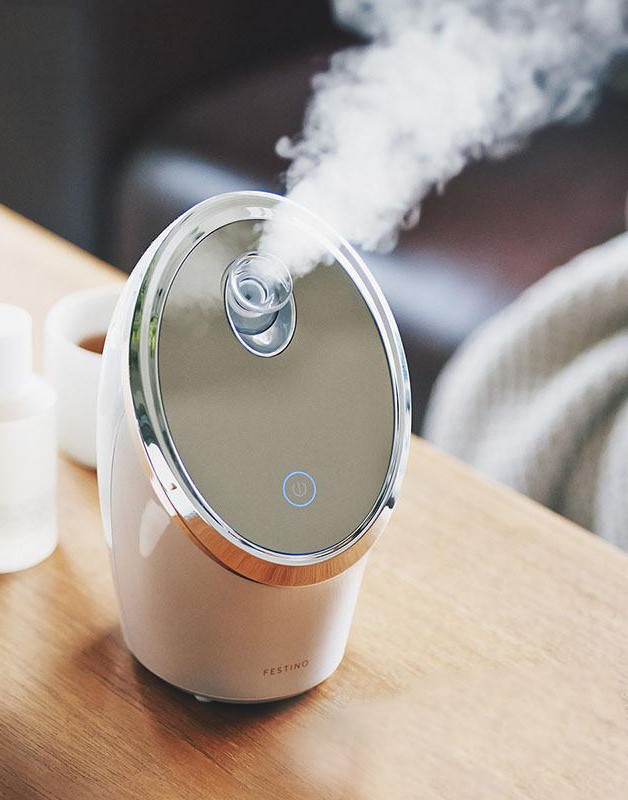 お家でエステ気分が味わえる♪【FESTINO フェイシャル モイスト ナノ