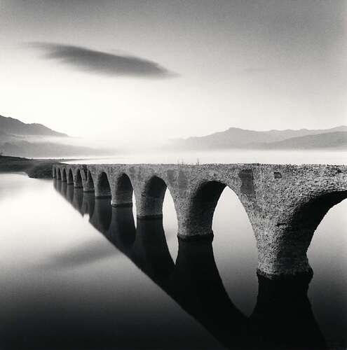Michael KENNA - マイケル・ケンナ | shashasha - Photography & art