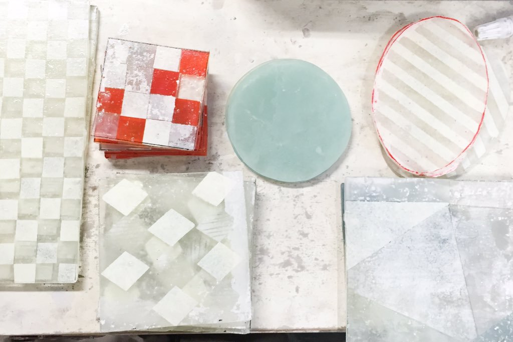 より素材を美味しく魅せる、八木麻子さんのガラス食器 | Sheage