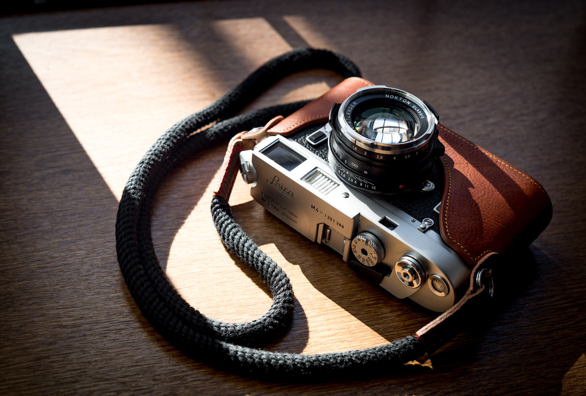 LEICA M4のアクセサリーを購入した件 | デジタル試しうち