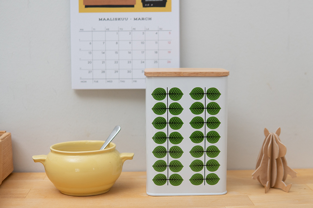 ベルサ/Bersa】北欧レトロの名作、憧れのベルサ柄が機能性もある