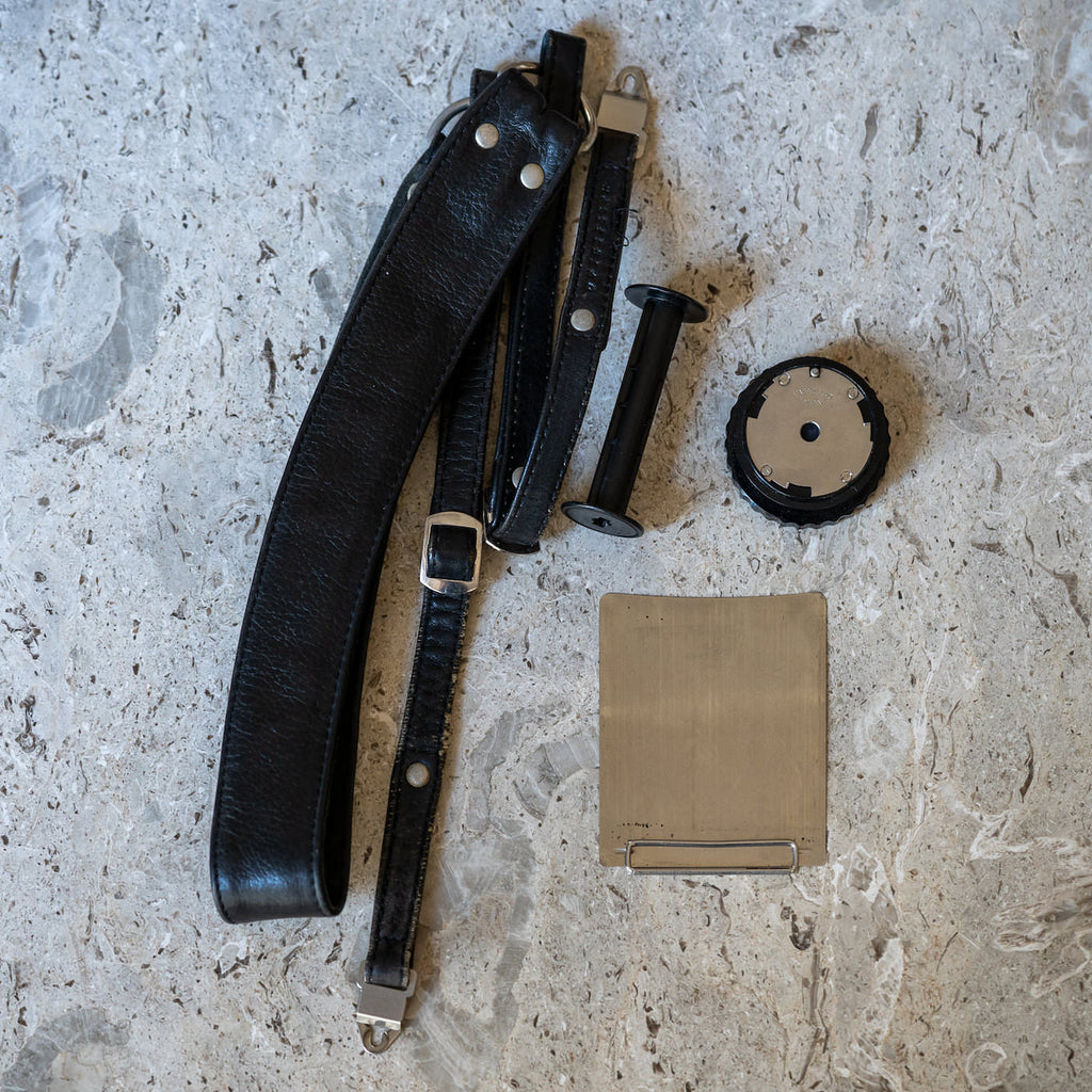 Hasselblad 500C/M (C Planar T* 80mm f/2.8+A12マガジン) – Doppietta