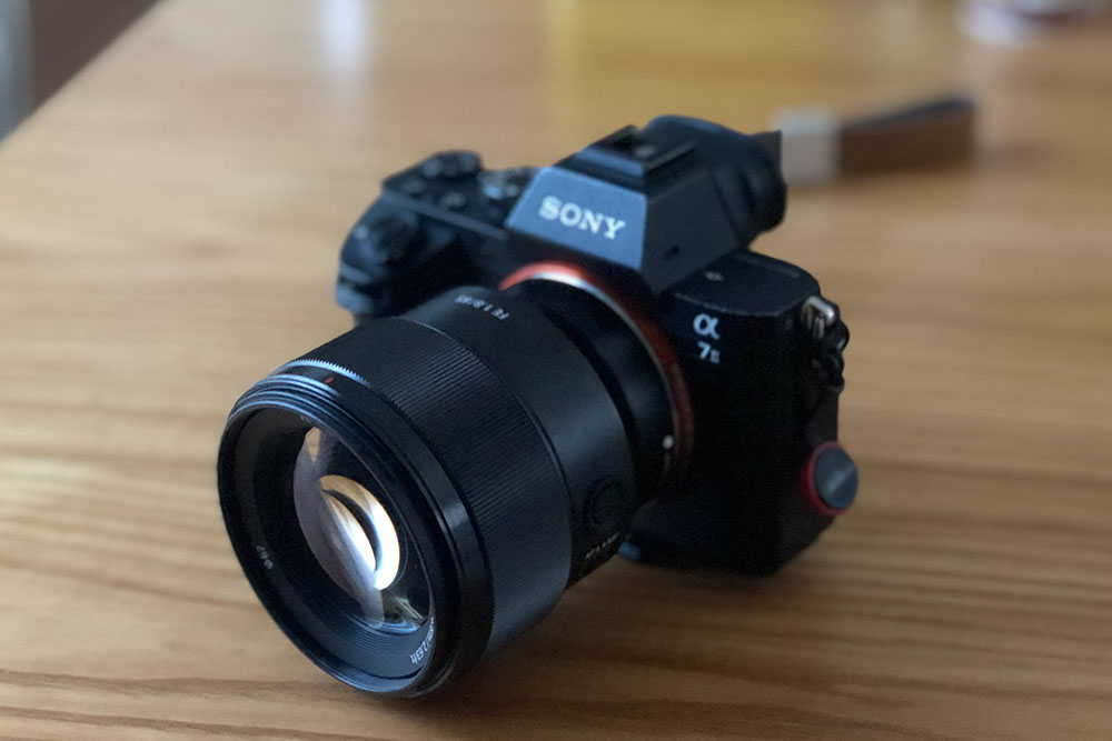 Eマウント3本目のレンズに憧れの85mm（FE 85mm F1.8）を購入したら最高