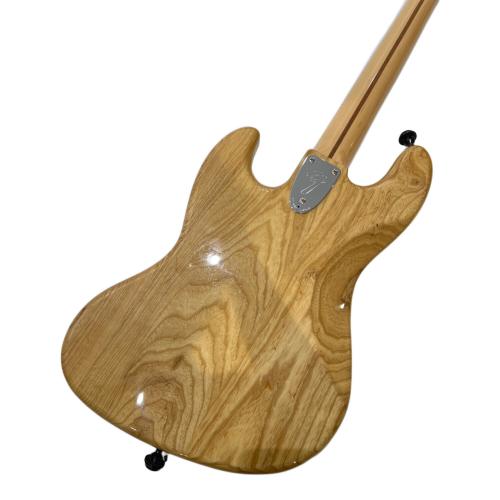 FENDER (フェンダー) エレキベース Made in Japan Traditional 70s