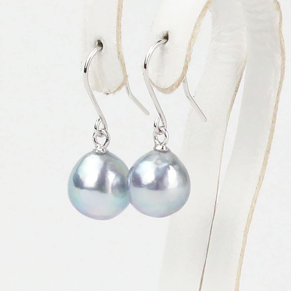 無調色 アコヤ真珠 8.0-8.5mm バロックパールピアス ケース付 〔パール