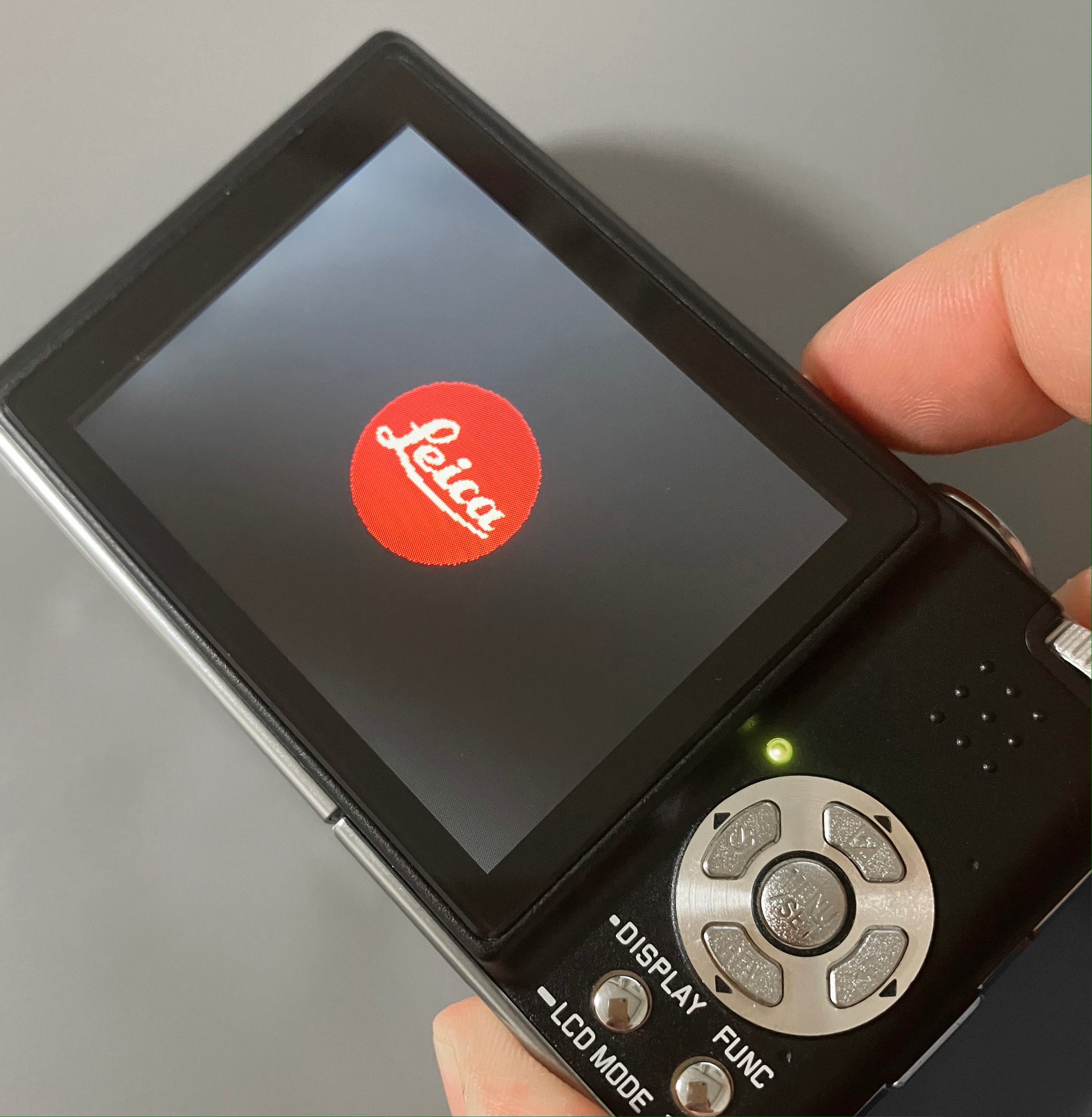 Leica C-LUX2【完動品】▪️オールドコンデジ▪️デジタルカメラ – Ein