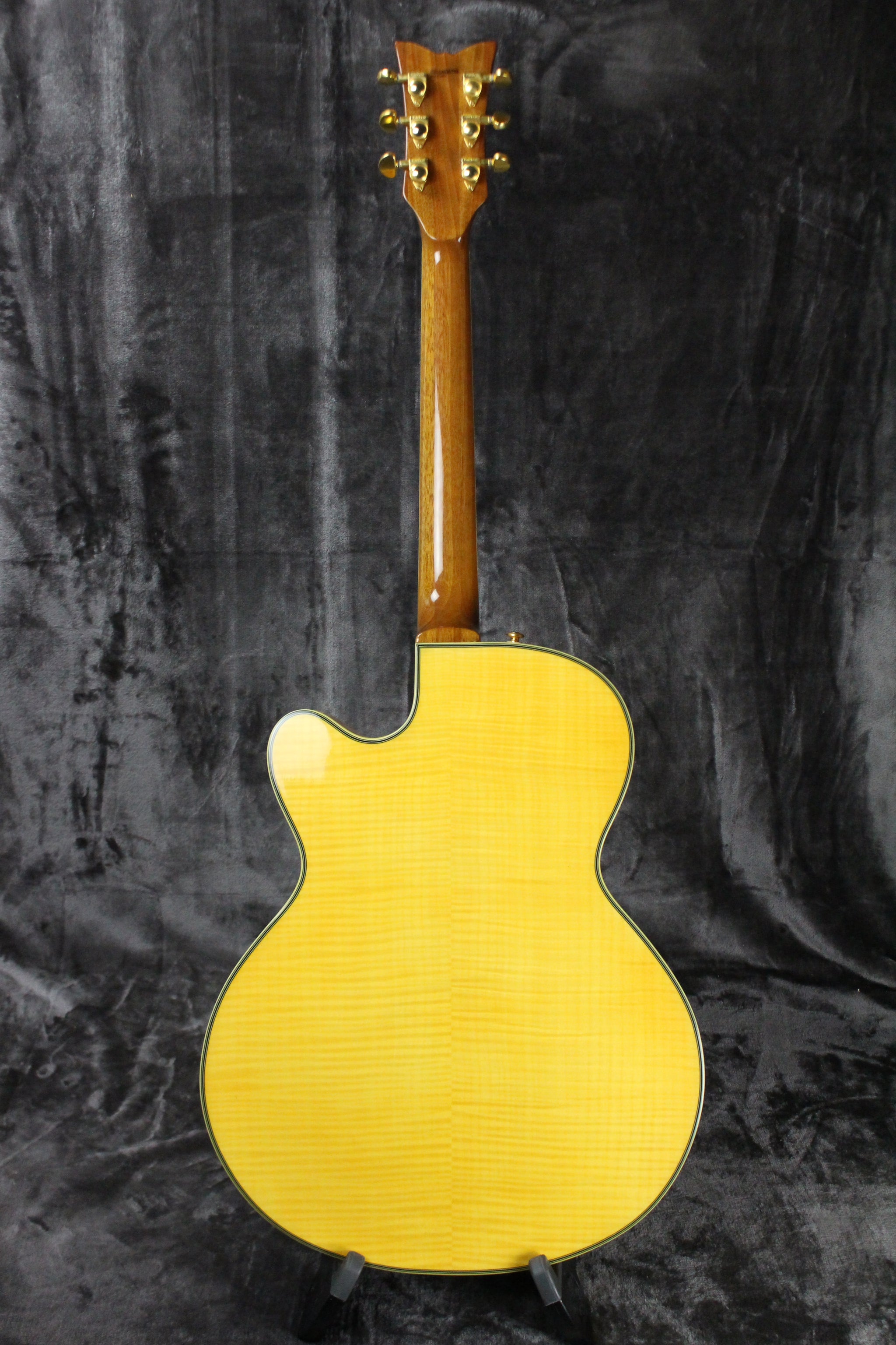 2004 Schecter Jazz Elite Diamond Series – Empire Guitars