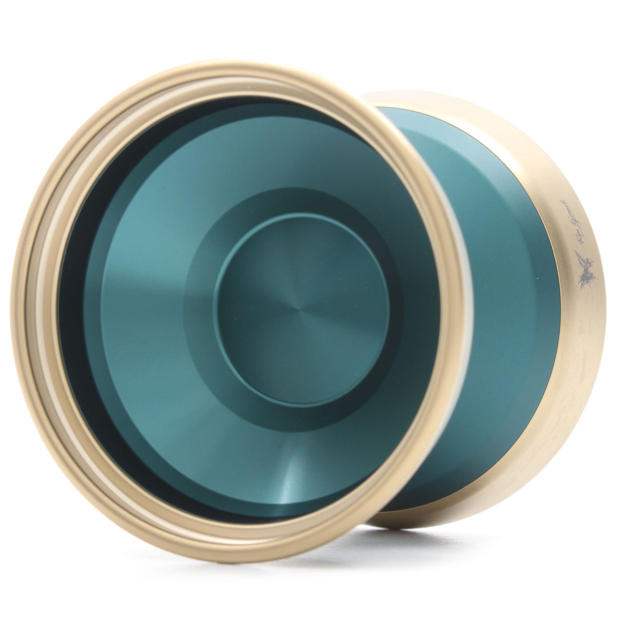 W1LD - SHY - Yo-Yo Store REWIND