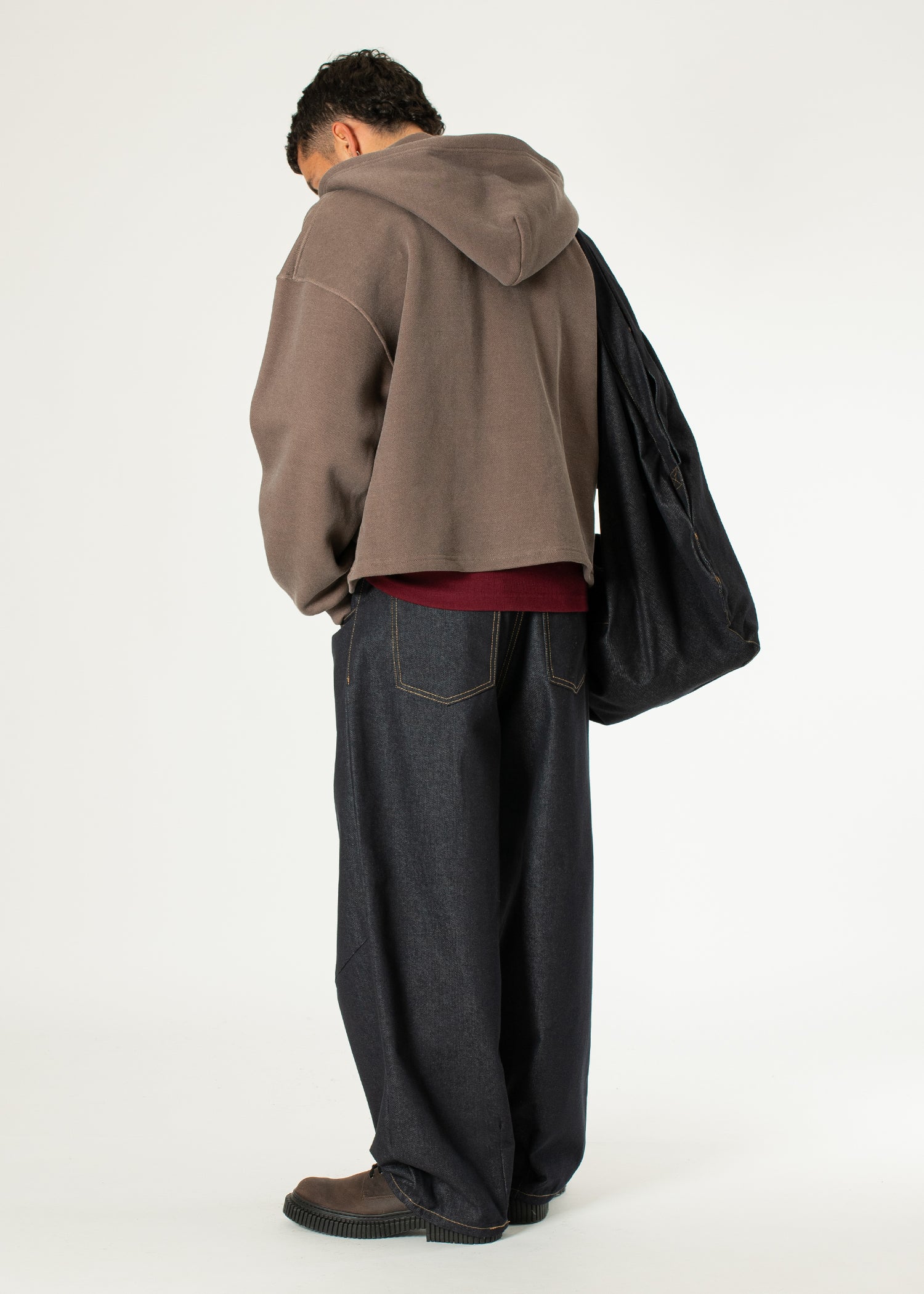 Boxy Zip-up Hoodie – Estudio Niksen