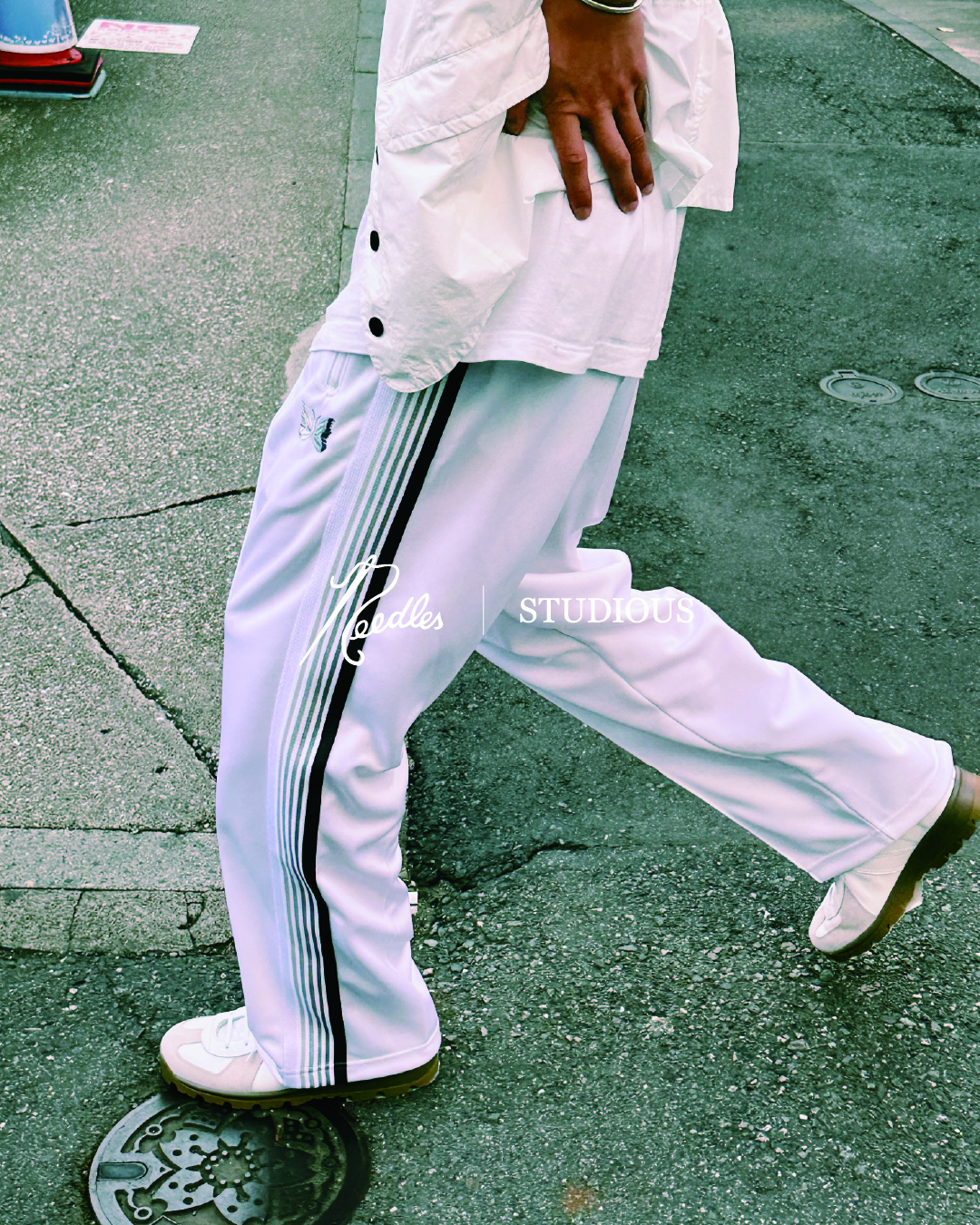 STUDIOUSとNeedlesがコラボトラックパンツを発売 | EYESCREAM