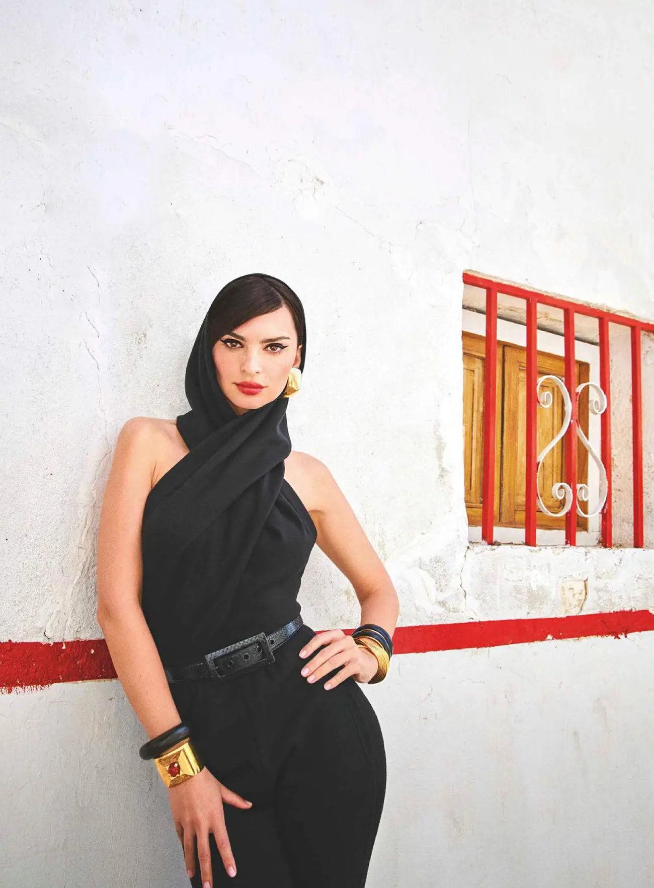 Emily Ratajkowski covers Vogue Spain May 2023 by Brett Lloyd