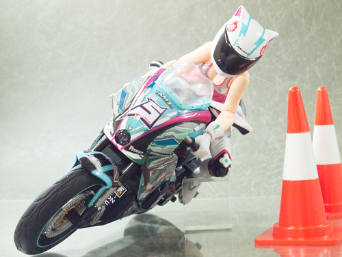 レビュー フリーイング ex:ride Spride.06 TT零13 (ミクバイクEV2013