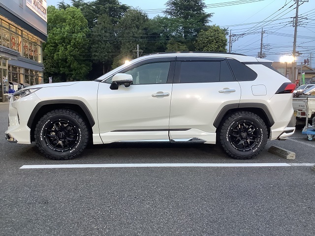 RAV4 50系 MXAA54 | 装着ギャラリー | カーポートマルゼン