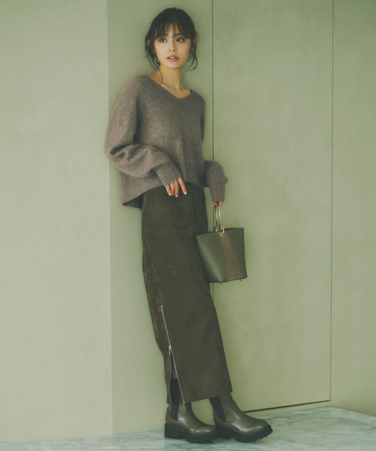 合成皮革タイトスカート｜Stola.（ストラ）公式通販サイト