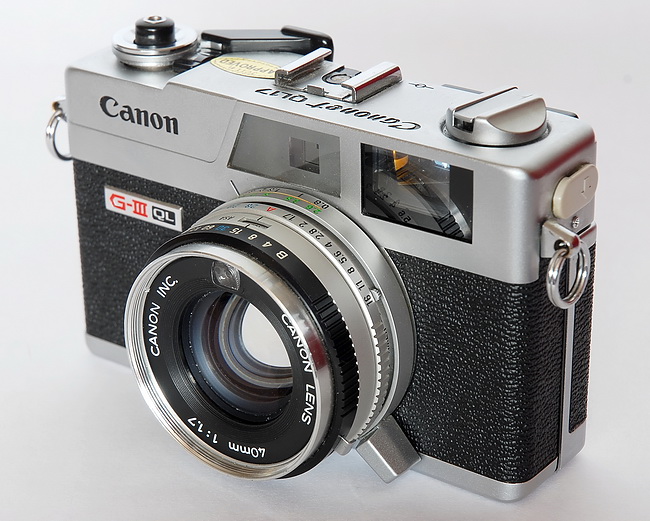 Favourite Cameras: Canon Canonet G-III QL 17 - Film AdvanceFilm