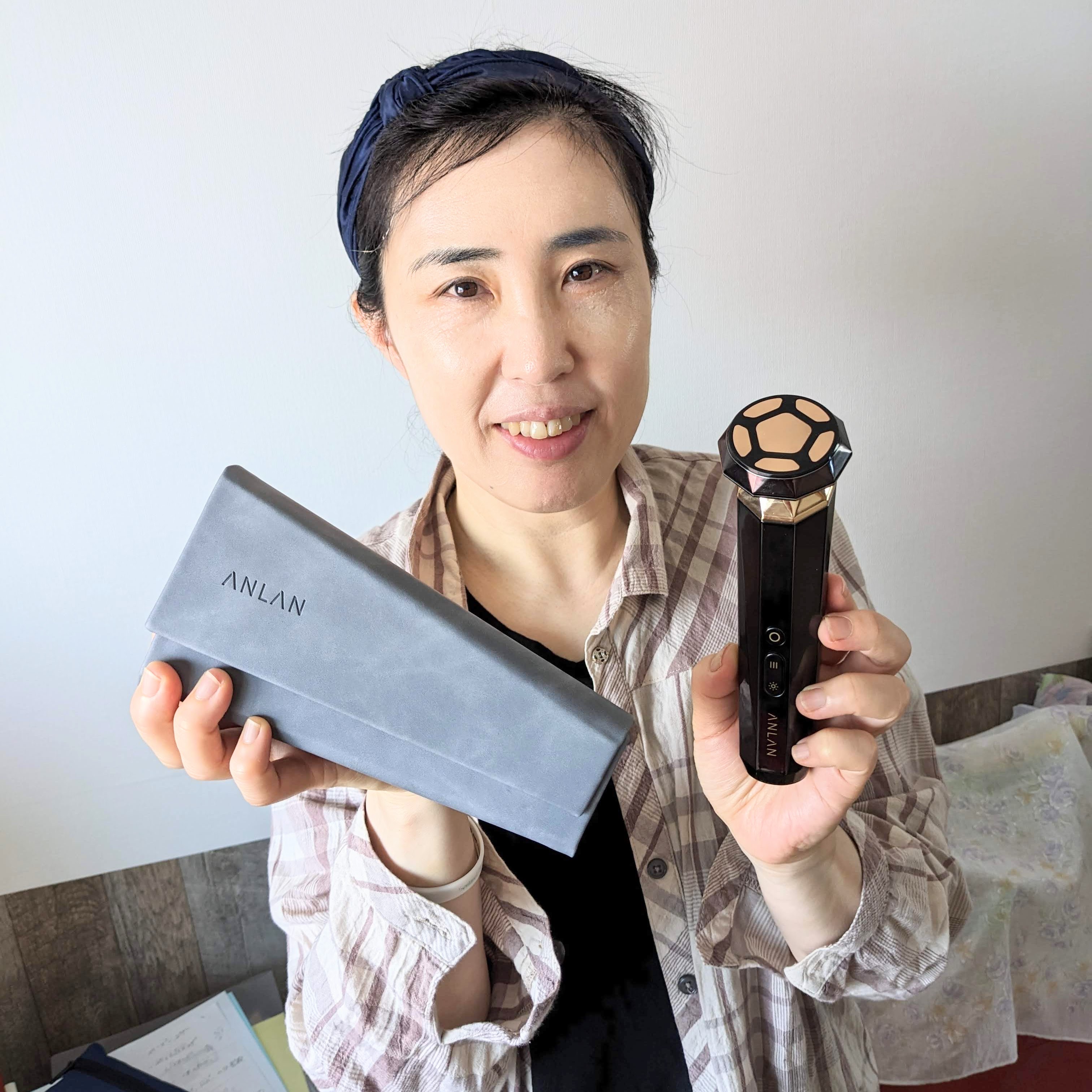 ANLAN / ANLAN RF温冷美顔器 PRO ブラックの公式商品情報｜美容