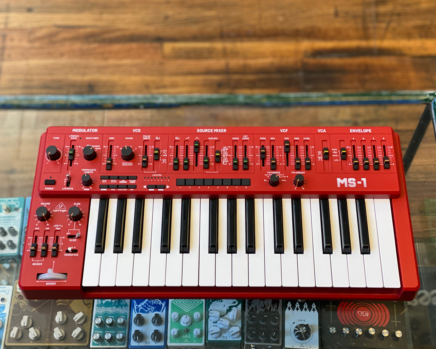 Behringer MS-1 (MS-101) Red Analog Synthesizer V1 – Found Sound