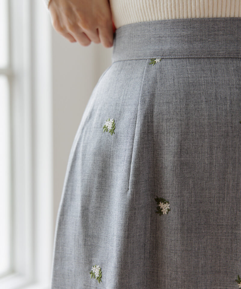 50%OFF】calm embroidery skirt～ｶｰﾑｴﾝﾌﾞﾛｲﾀﾞﾘｰｽｶｰﾄ | flower