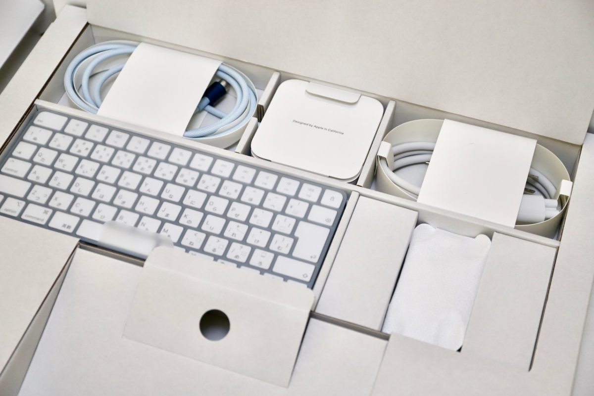 新しいM1 iMacの箱を開けると、進化し続けるアップルを感じる | flick!