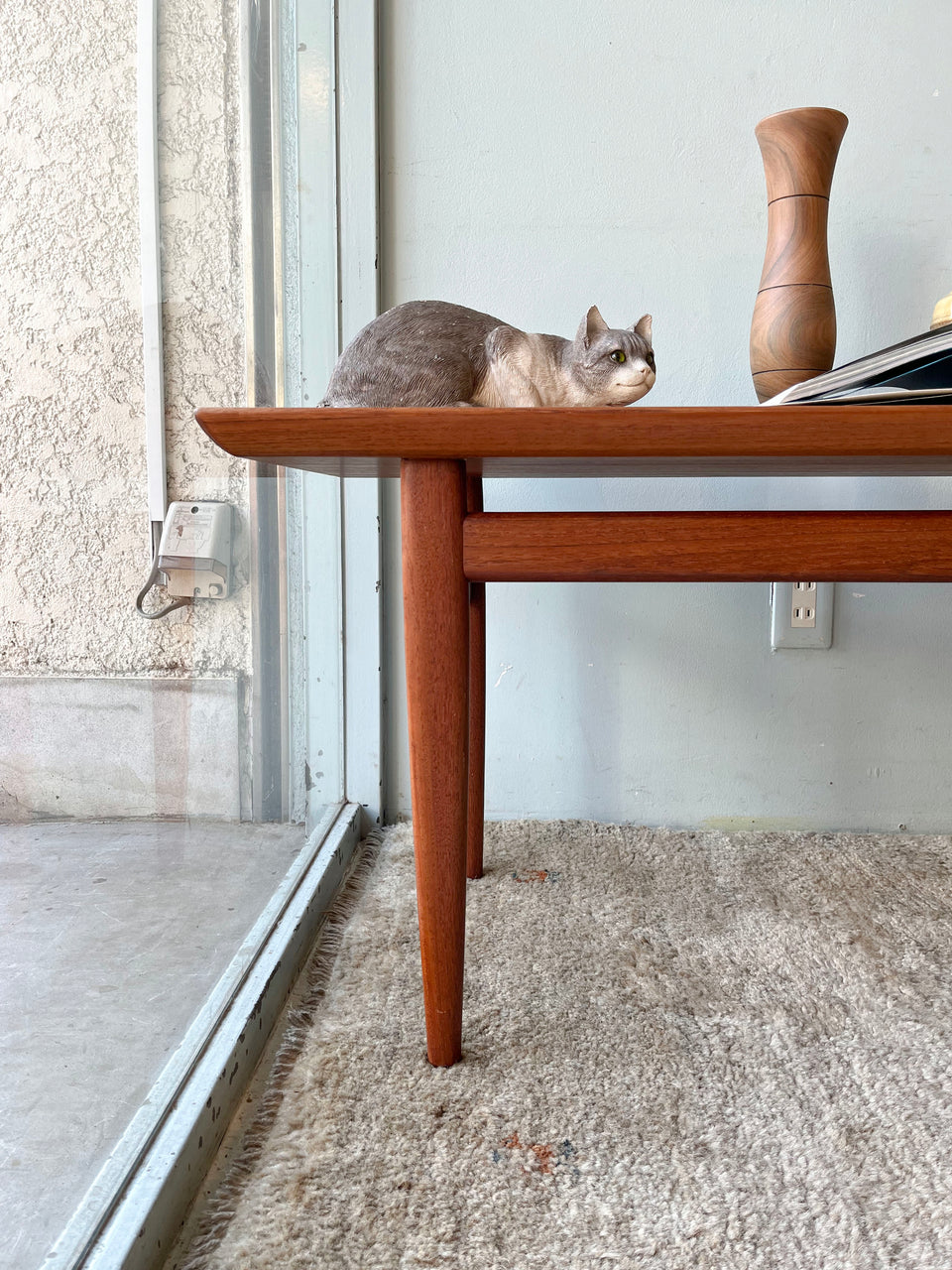 ジャパンヴィンテージ コーヒーテーブル チーク材 モダンデザイン