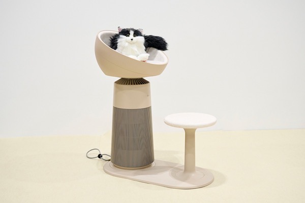 猫と人の暮らしを革新する—LGの新製品「LG PuriCare AeroCatTower