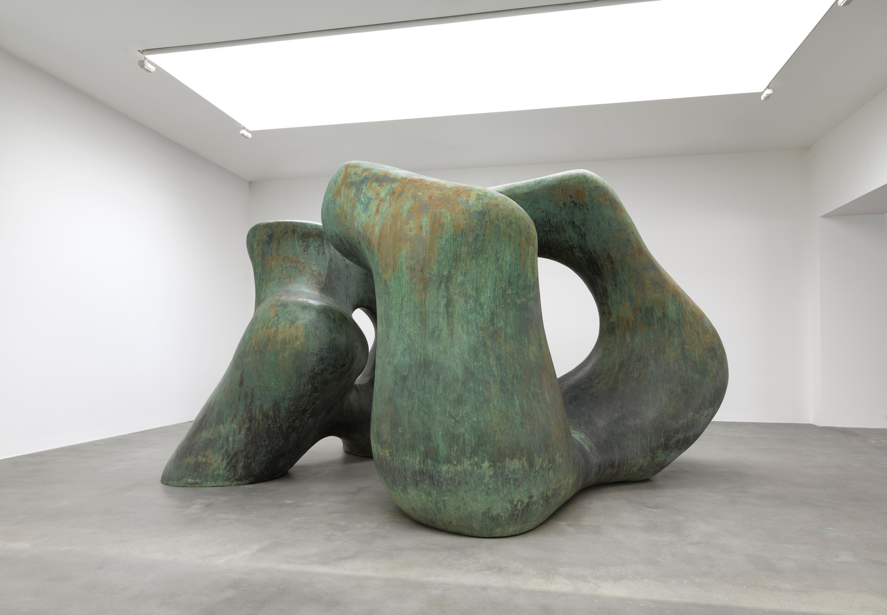 Henry Moore | Gagosian