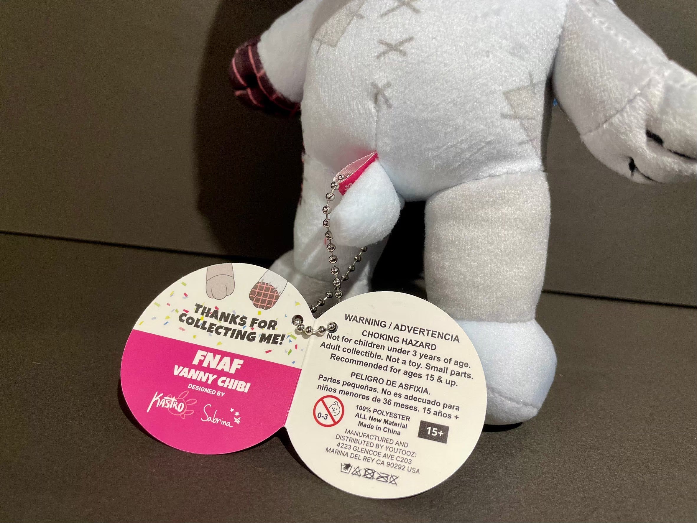 Youtooz Five Nights at Freddy's ぬいぐるみ（バニー） – インフォ