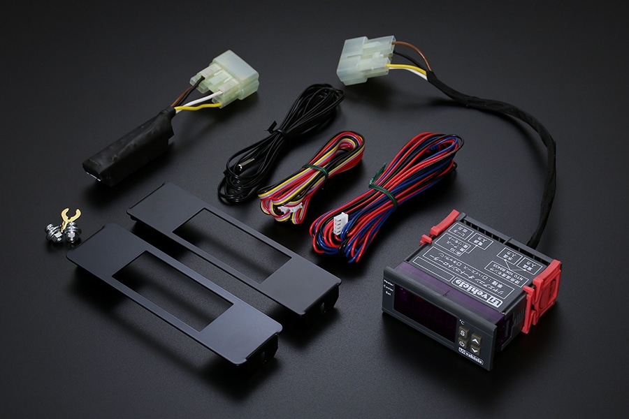 ハイエース200系 専門店 ユーアイビークルのハイエース リアクーラー