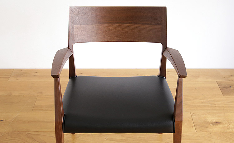 展示特価】 日進木工 ダイニングチェア 2脚セット アームチェア/肘付き