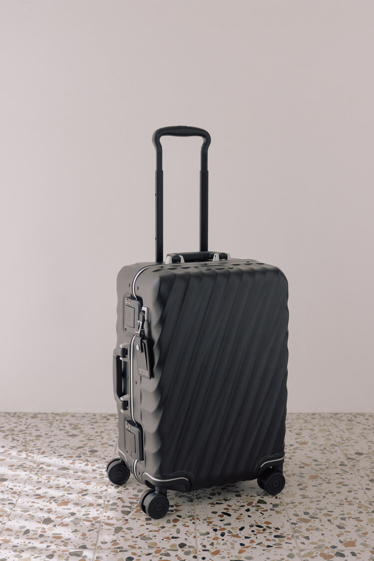 仕事にも、旅行にも。TUMIと過ごすクリエイティブな時間 | ガールフイナム