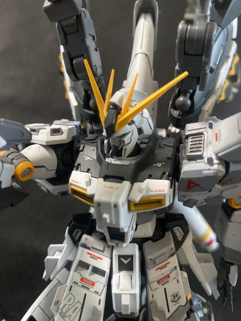 Hi-νガンダム Heavily Armed｜T0sh111さんのガンプラ作品｜GUNSTA