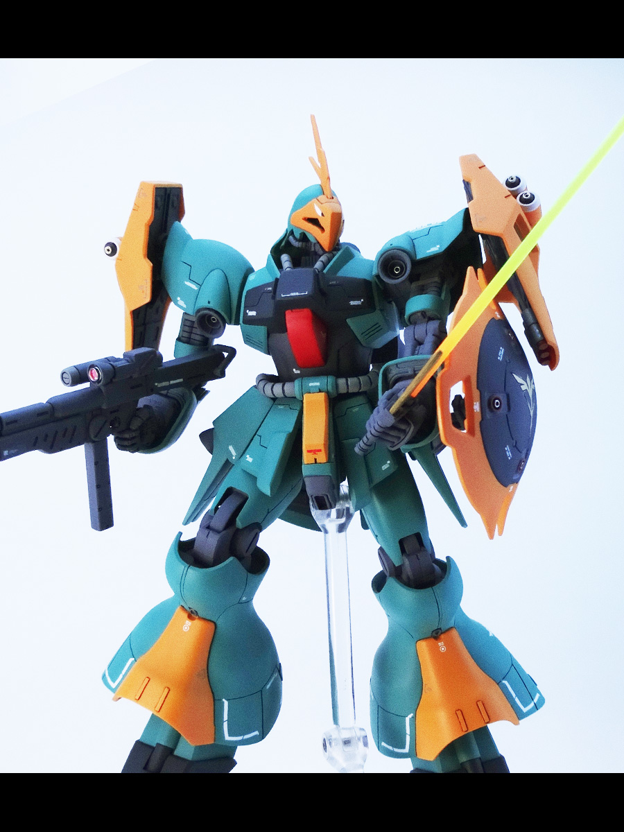 HGUC 1/144 ヤクト・ドーガ（ギュネイ・ガス専用機）改修・全塗装