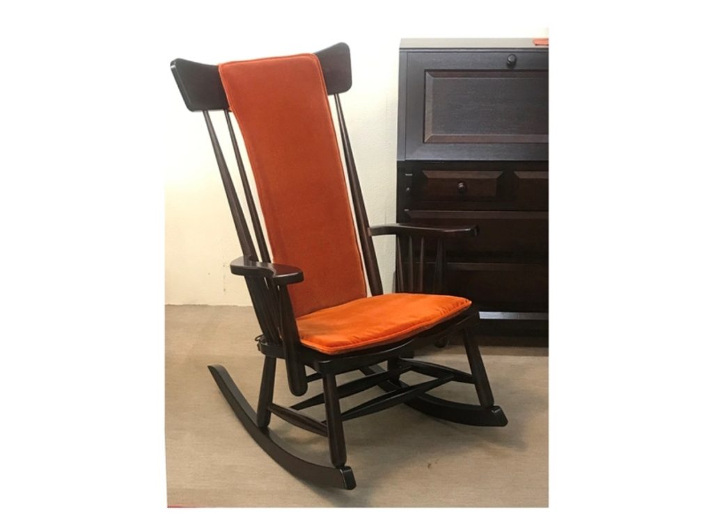 ロッキングチェア用クッションの作製しました – 花森家具 – 松本民芸家具